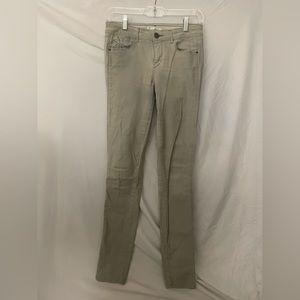 Grey skinny jean